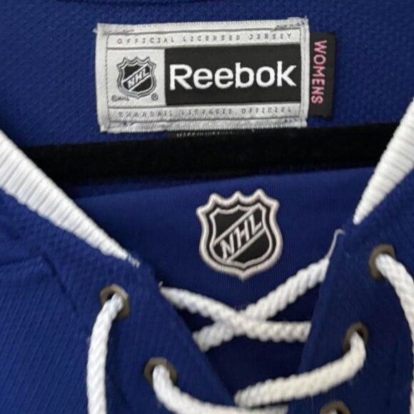 Toronto Maple Leafs- Reebok NHL Women’s Hockey Jersey- Large💙✨ - Picture 5 of 5